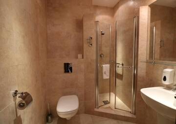 Фото номера Двухместный номер с 2 отдельными кроватями Отель Hotel Marzanna г. Niedrzwica Kościelna 17