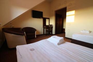 Фото номера Двухместный номер с 2 отдельными кроватями Отель Hotel Marzanna г. Niedrzwica Kościelna 21