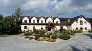 Фото Отель Hotel Marzanna г. Niedrzwica Kościelna